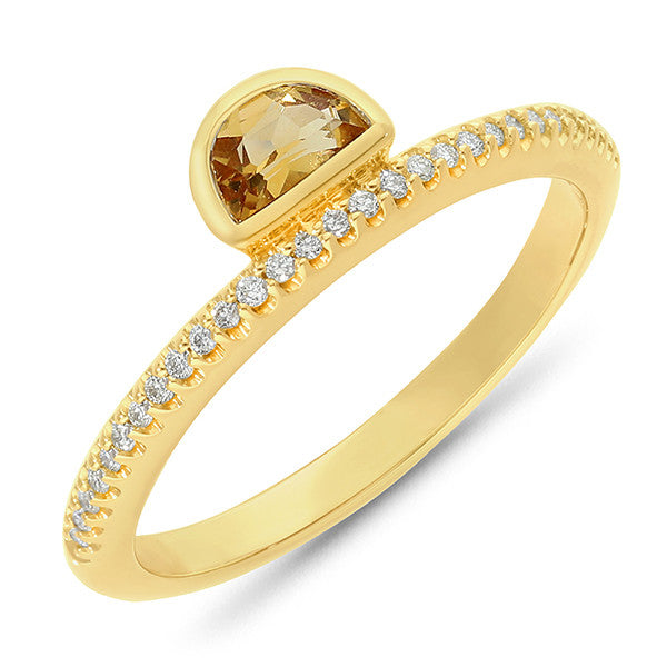 0.24ct Citrine & 0.11ct Diamond Ring in 9ct Yellow Gold