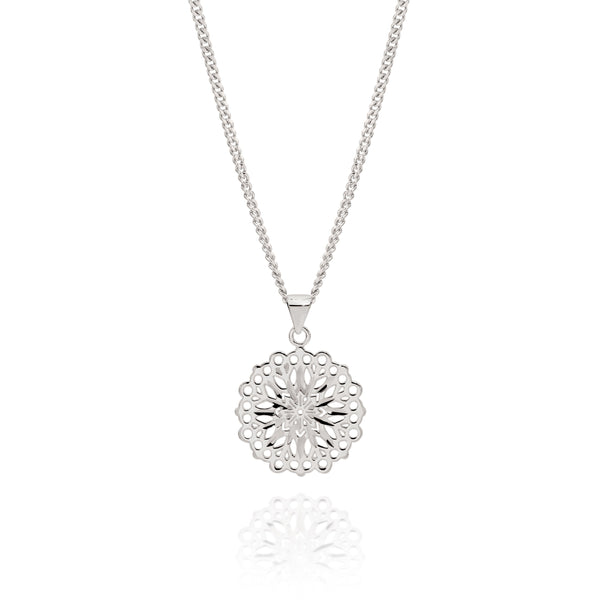 Silver filigree pendant