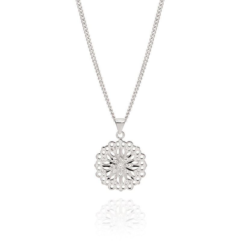 Silver filigree pendant