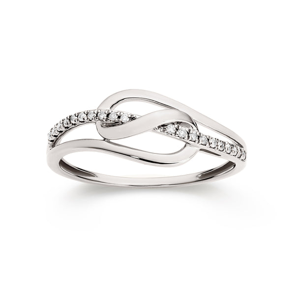 9ct white gold diamond ring