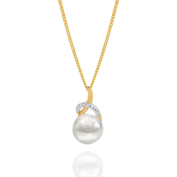 9ct pearl and diamond slider pendant