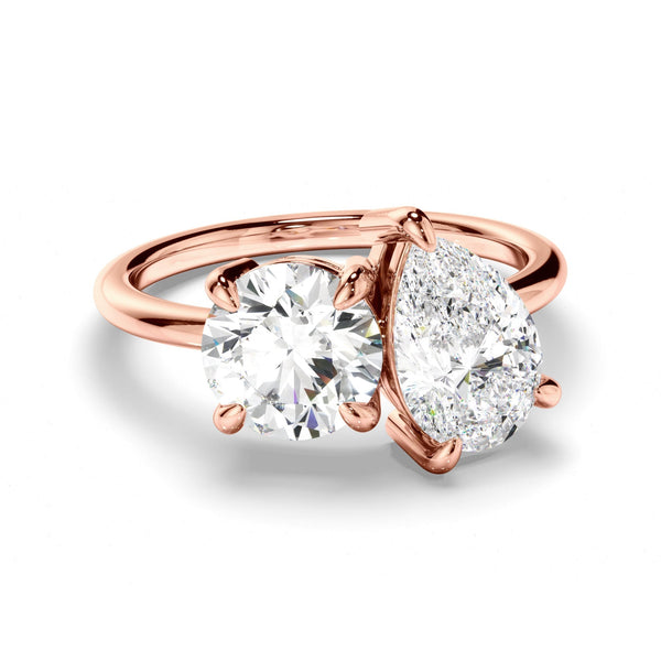 Round Brilliant & Pear Cut Diamond Toi et Moi Engagement Ring