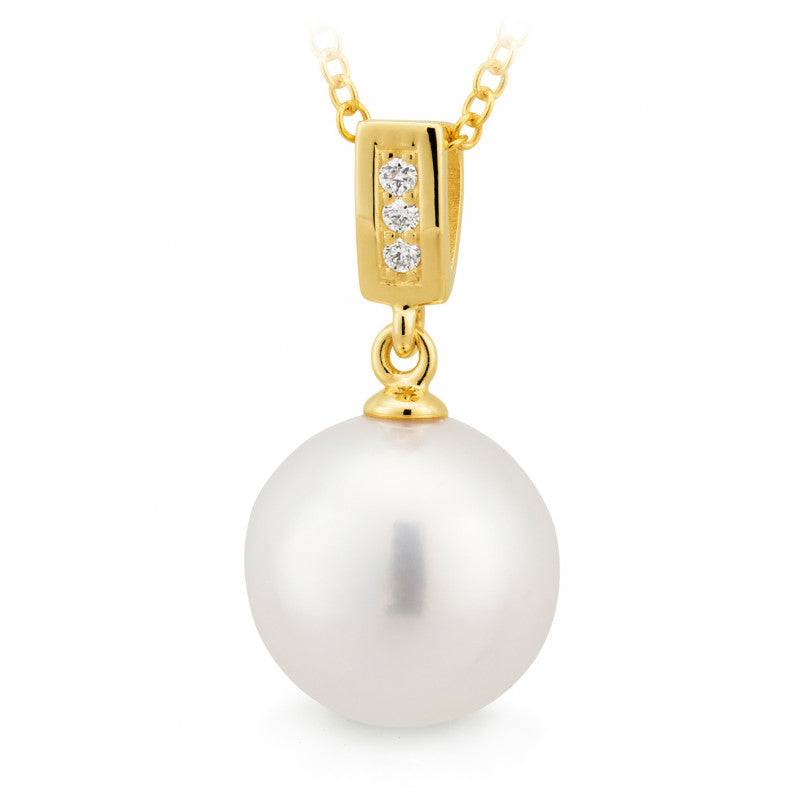 10mm Freshwater Pearl & Diamond Pendant 9ct Yellow Gold